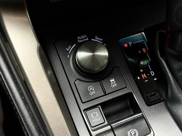 2018 Lexus NX 200 I Рестайлинг, белый, 2899000 рублей - вид 29