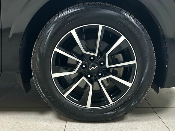 2021 Kia Carnival IV, чёрный, 3980000 рублей - вид 35