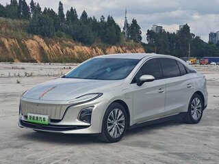 2023 Hongqi E-QM5 56 kWh I, бежевый, 1180000 рублей, вид 3