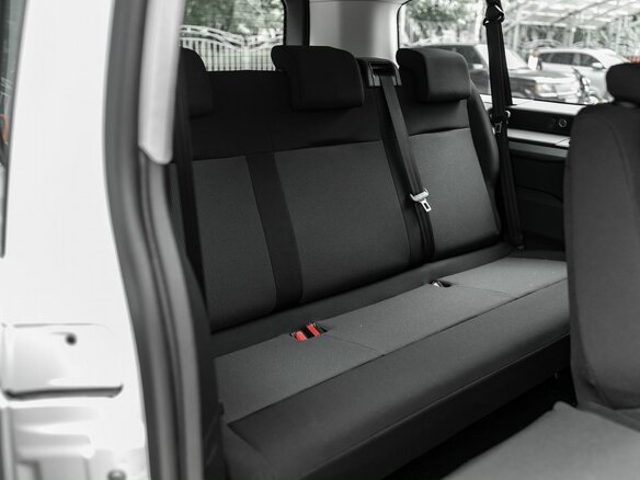 2025 Peugeot Traveller Long I Рестайлинг, белый, 6250000 рублей - вид 40