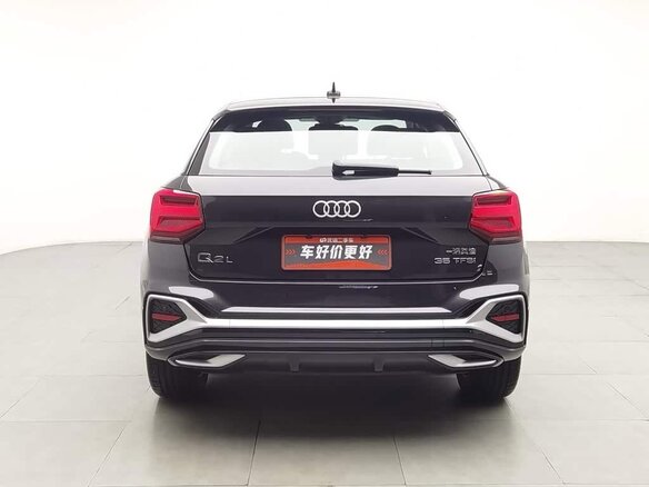 2023 Audi Q2 L 35 TFSI I Рестайлинг, чёрный, 1750000 рублей - вид 2