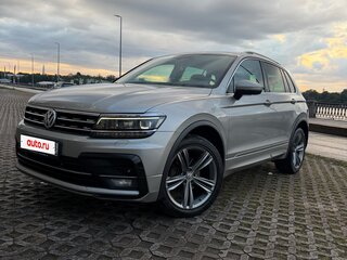 2018 Volkswagen Tiguan II, серый, 2620000 рублей, вид 1