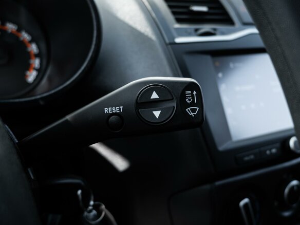 2024 Lada (ВАЗ) Granta I Рестайлинг, серый, 999000 рублей - вид 17