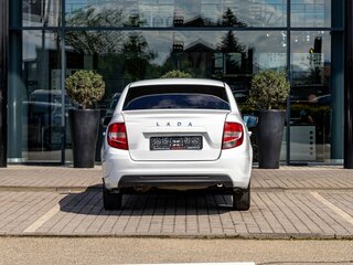 2024 Lada (ВАЗ) Granta I Рестайлинг, белый, 695000 рублей, вид 5