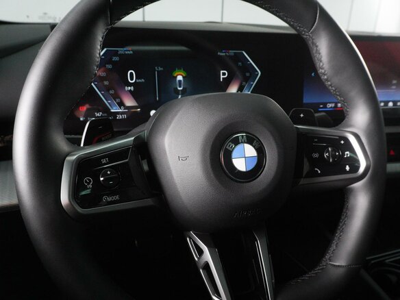 2024 BMW 5 серии 520i VIII (G60/G61/G68), белый, 7499000 рублей - вид 29