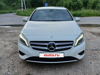 2014 Mercedes-Benz A-Класс 200 III (W176), белый, 1700000 рублей, вид 2