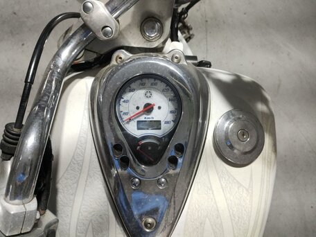 2005 Yamaha XVS400 Drag Star, белый, 335000 рублей, вид 5