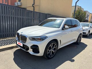 2022 BMW X5 40i IV (G05/G18), белый, 8050000 рублей, вид 1