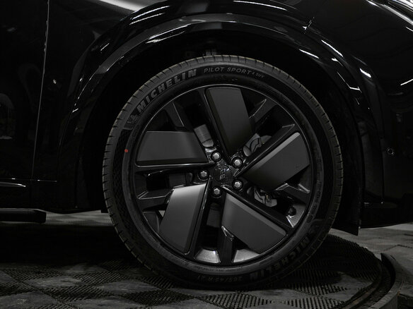 2025 Li Auto (Lixiang) L9 52.3 kWh I Рестайлинг, чёрный, 11490000 рублей - вид 6