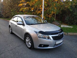 2010 Chevrolet Cruze I, серебристый, 445000 рублей, вид 3