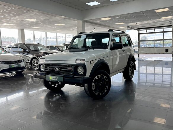 2026 Lada (ВАЗ) Niva Legend Sport I, белый, 1490000 рублей