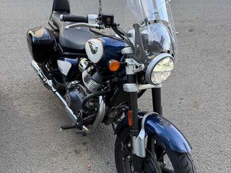 2024 Royal Enfield Super Meteor, синий, 770000 рублей, вид 1