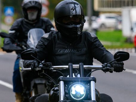 2011 Harley-Davidson Fat Bob, чёрный, 850000 рублей, вид 1