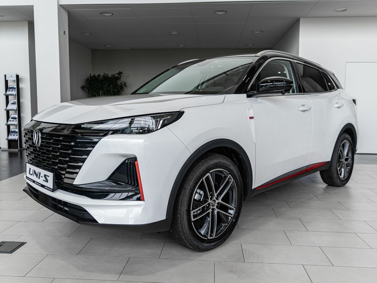 Открыть фотографии: Changan UNI-S I
