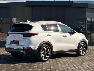 2019 Kia Sportage IV Рестайлинг, белый, 2450000 рублей, вид 4