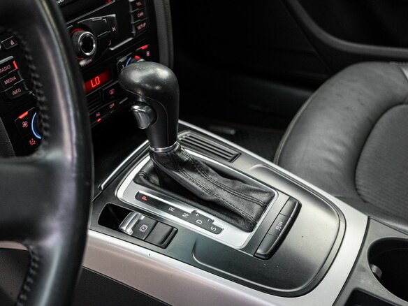 2011 Audi A4 IV (B8), коричневый, 1044000 рублей - вид 24
