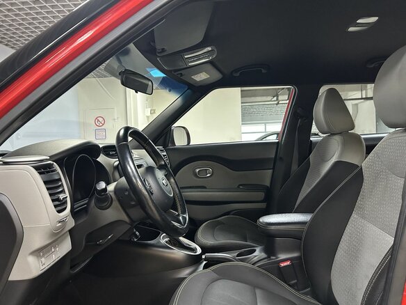 2014 Kia Soul II, красный - вид 9