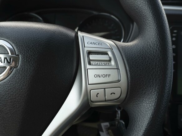 2016 Nissan X-Trail III, серебристый, 1749000 рублей - вид 19
