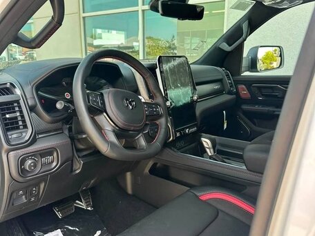 2026 Ram 1500 TRX SRT V Рестайлинг, белый, 18230000 рублей, вид 3