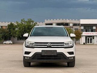 2022 Volkswagen Tharu I, белый, 1400000 рублей, вид 2