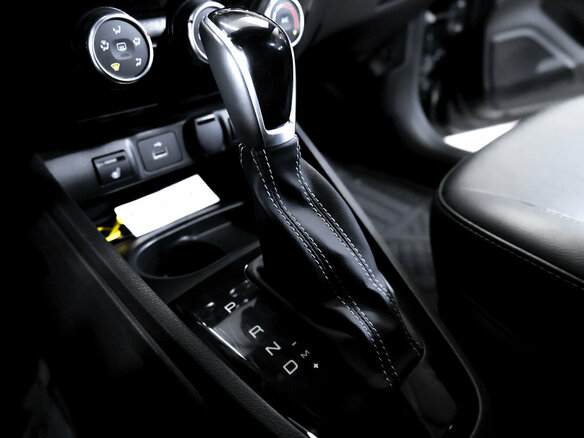 2024 Lada (ВАЗ) Vesta SW Cross I Рестайлинг (NG), чёрный, 1399000 рублей - вид 21