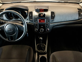 2012 Kia Cerato 6-speed II, серебристый, 1000000 рублей, вид 5
