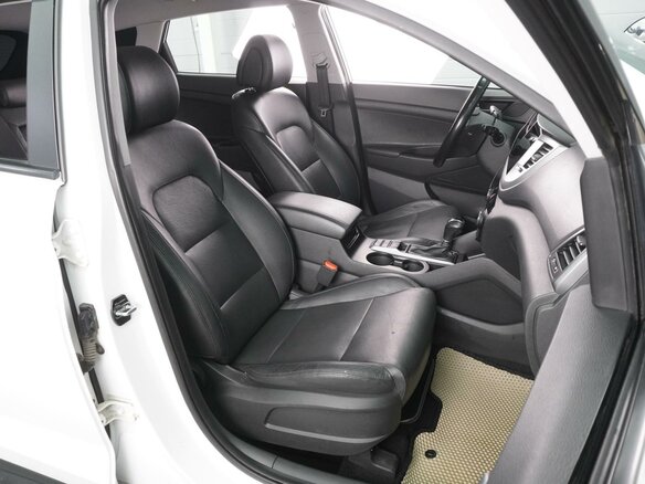 2015 Hyundai Tucson III, белый, 1724000 рублей - вид 7