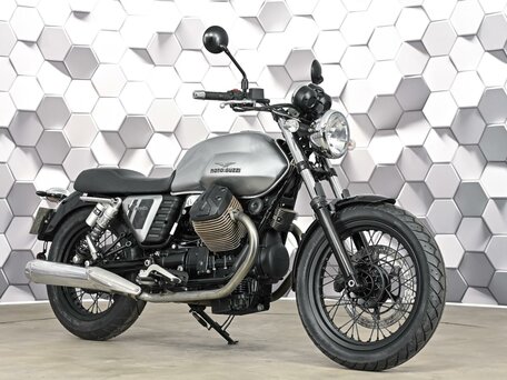 2013 Moto Guzzi V 7, серый, 419000 рублей, вид 1
