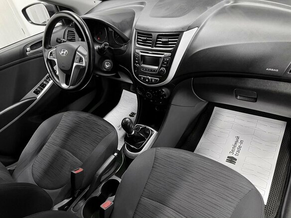 2014 Hyundai Solaris I Рестайлинг, чёрный, 930000 рублей - вид 12