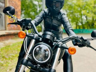 2011 Harley-Davidson Sportster 1200, чёрный, 750000 рублей, вид 2