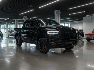 2026 Ram 1500 Crew Cab V Рестайлинг, чёрный, 10050000 рублей, вид 2