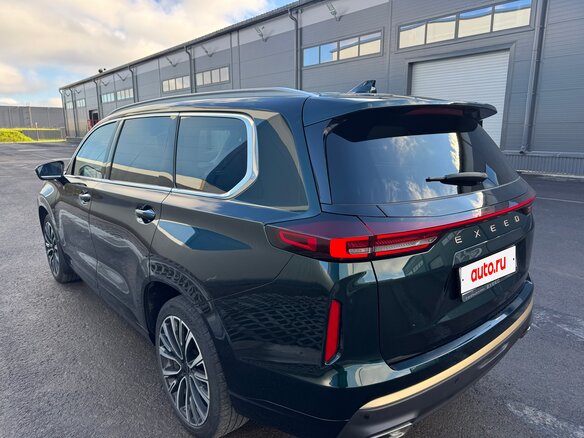 2022 Exeed VX I, зелёный, 2280000 рублей - вид 2