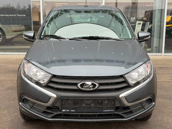 2026 Lada (ВАЗ) Granta I Рестайлинг, серый - вид 3