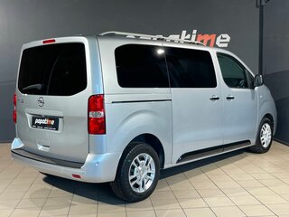 2020 Opel Zafira Life L I, серый, 3200000 рублей, вид 3