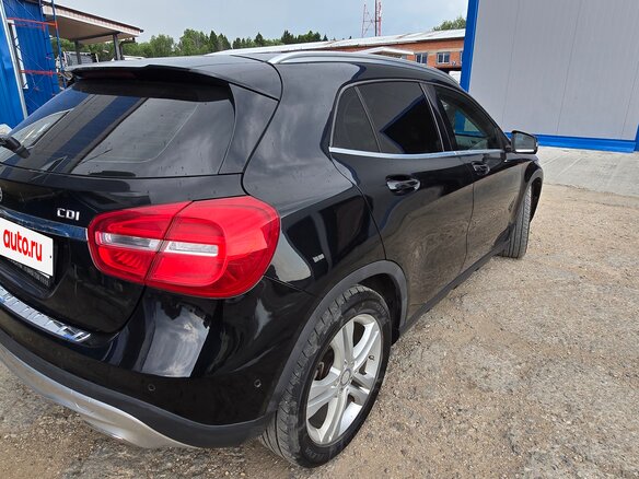 2014 Mercedes-Benz GLA 200 CDI I (X156), чёрный - вид 3