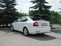 2012 Skoda Octavia II (A5) Рестайлинг, белый, 725000 рублей - вид 1