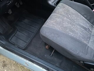 2002 Lada (ВАЗ) 2111, серебристый, 90000 рублей, вид 4