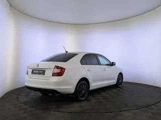 2019 Skoda Rapid I Рестайлинг, белый, 900000 рублей, вид 5