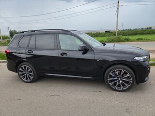 2022 BMW X7 40d I (G07), чёрный, 9700000 рублей, вид 5