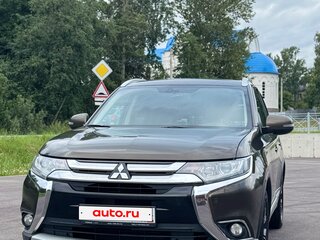 2016 Mitsubishi Outlander III Рестайлинг 2, коричневый, 1949999 рублей, вид 1