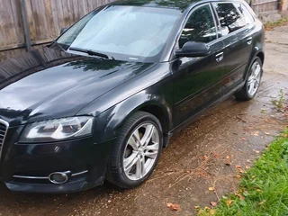 2012 Audi A3 II (8P) Рестайлинг 2, чёрный, 900000 рублей, вид 1