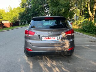 2014 Hyundai ix35 I Рестайлинг, коричневый, 1450000 рублей, вид 5