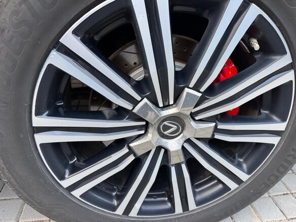 2021 Lexus LX 570 III Рестайлинг 2, чёрный - вид 2
