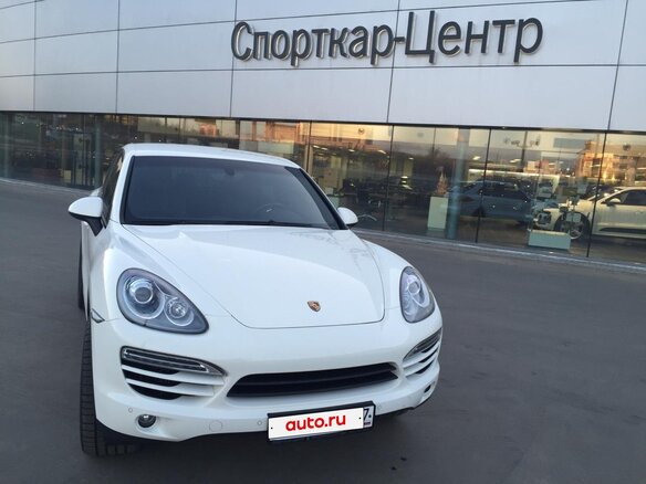 2010 Porsche Cayenne Diesel II (958), белый, 2750000 рублей - вид 1