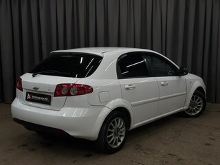 2009 Chevrolet Lacetti I, белый, 339999 рублей, вид 4