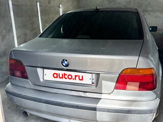 2000 BMW 5 серии 523i IV (E39), серебристый, 450000 рублей, вид 2