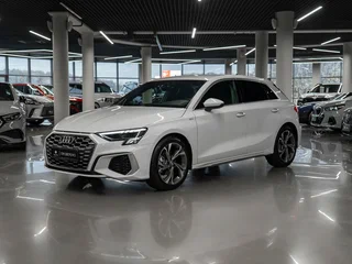 2021 Audi A3 Sportback 35 TFSI IV (8Y), белый, 2880000 рублей, вид 1