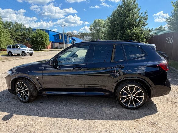 2021 BMW X3 30i xDrive III (G01) Рестайлинг, синий - вид 12