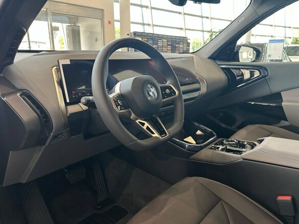 2025 BMW X3 Long 30L xDrive IV (G45/G48), чёрный, 7600000 рублей - вид 14