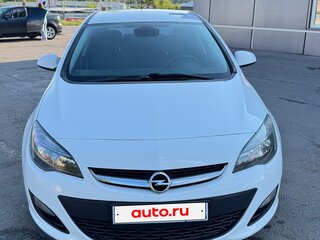 2014 Opel Astra J Рестайлинг, белый, 880000 рублей, вид 1